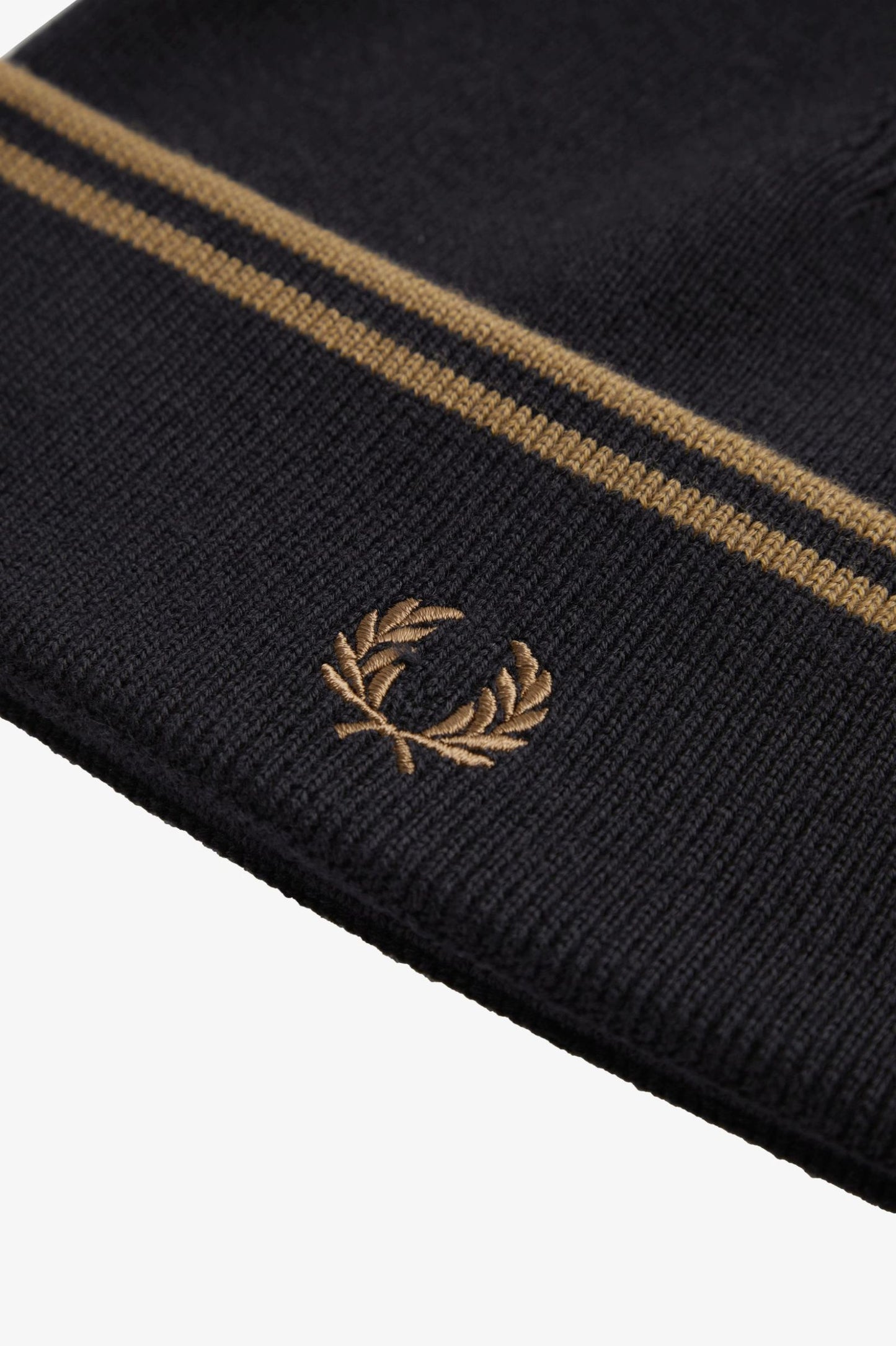 Fred Perry Twin Tipped Beanie Black