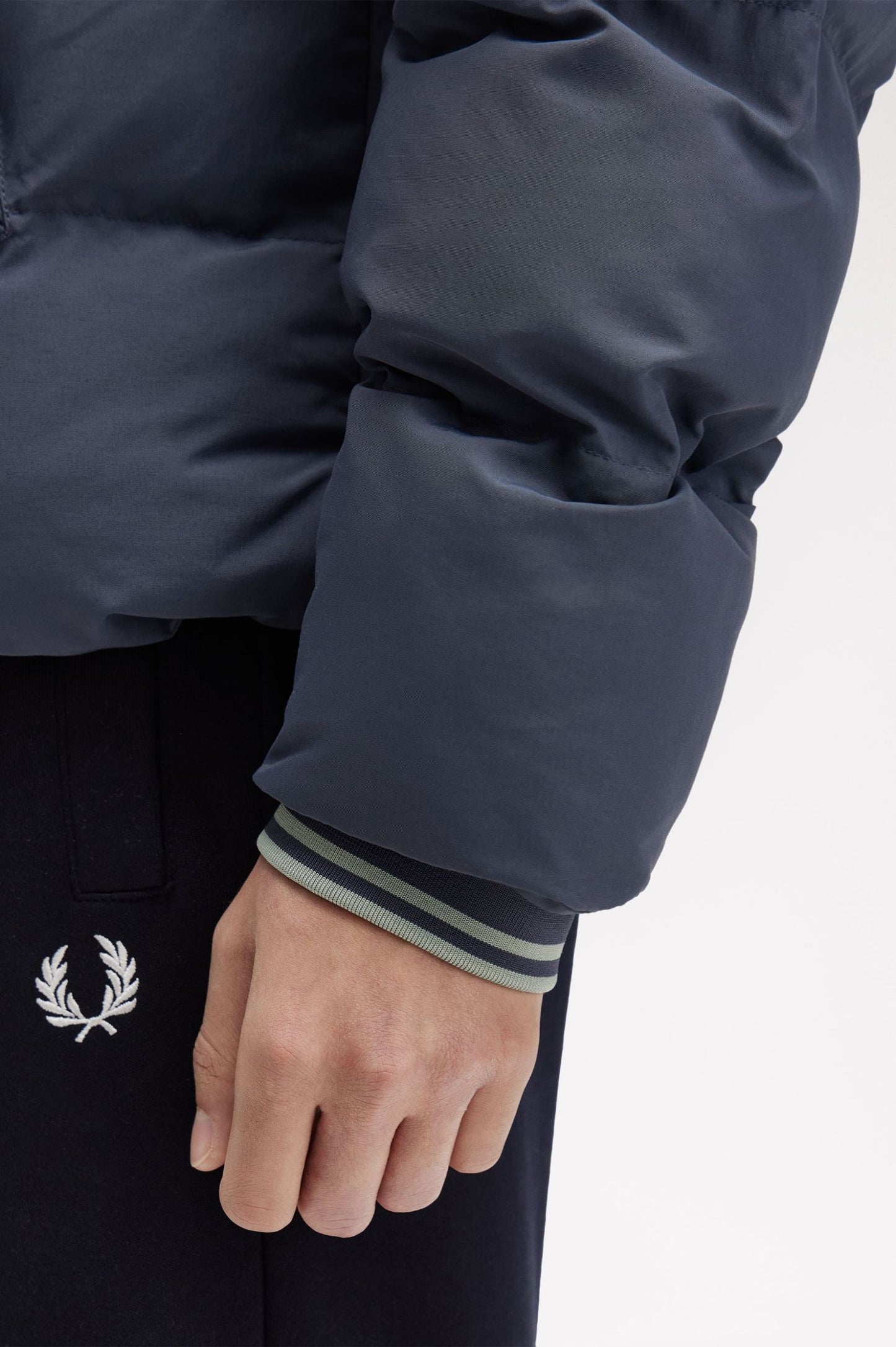 Fred Perry Raglan Sleeve Padded Jacket Dark Airforce