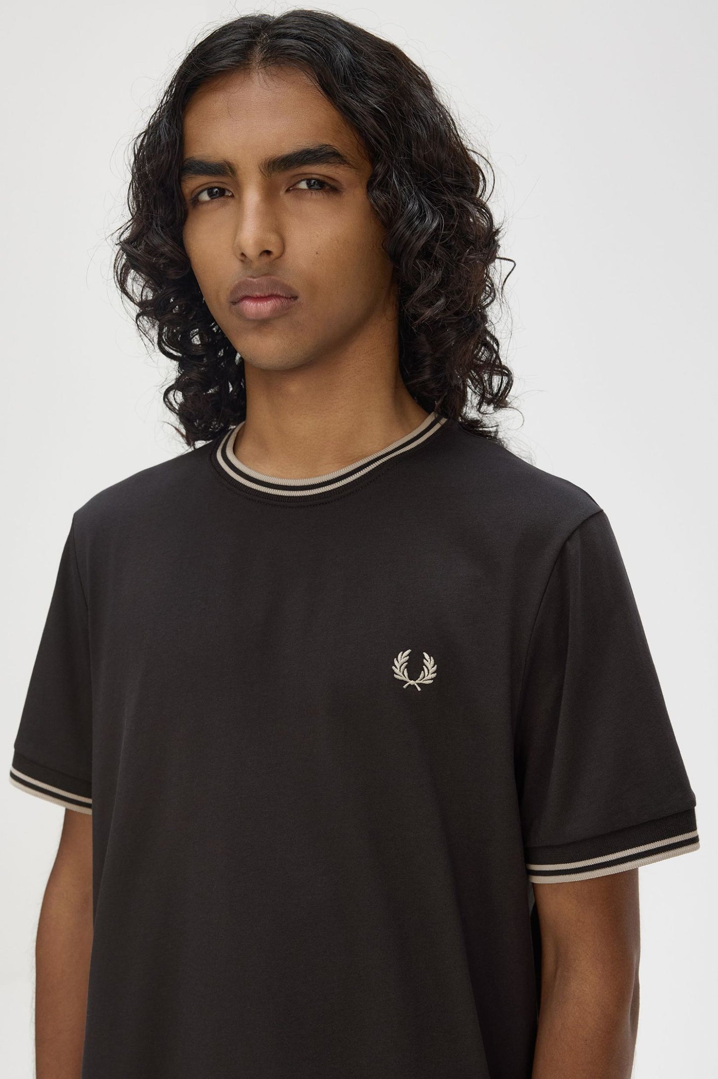 Fred Perry Twin Tipped T-Shirt Anchor Grey / Oatmeal
