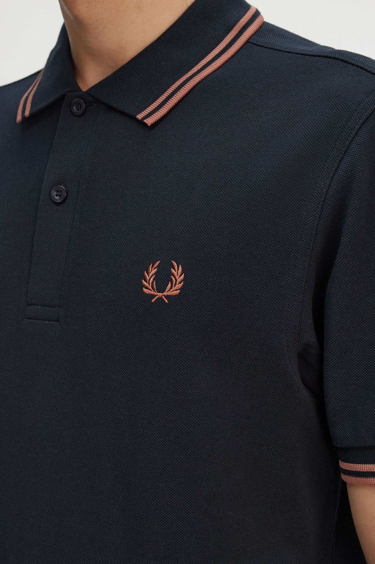Fred Perry Polo M3600 Navy / Cinnamon / Cinnamon