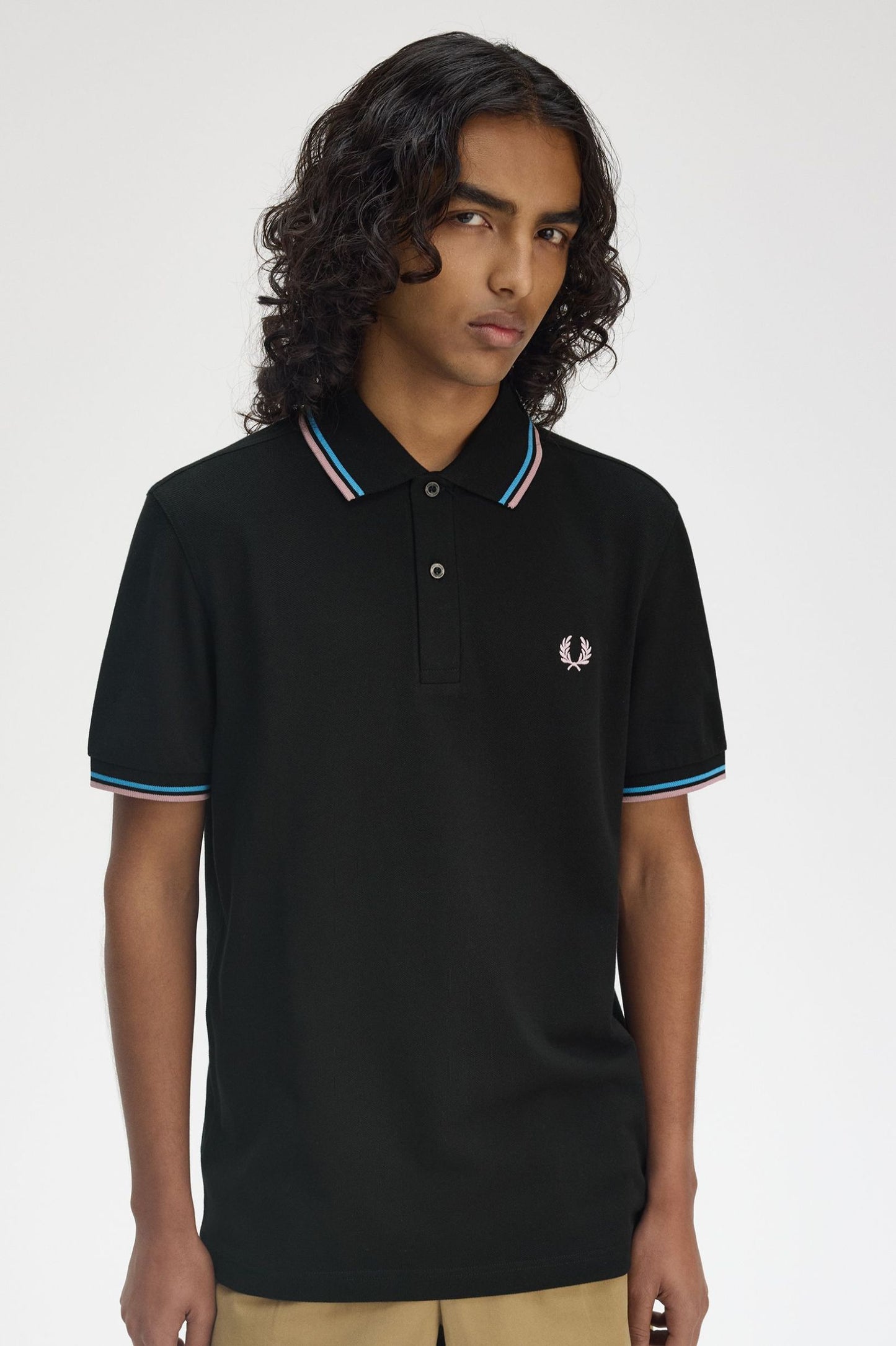 Fred Perry Polo M3600 Black / Court Blue / Dark Pink