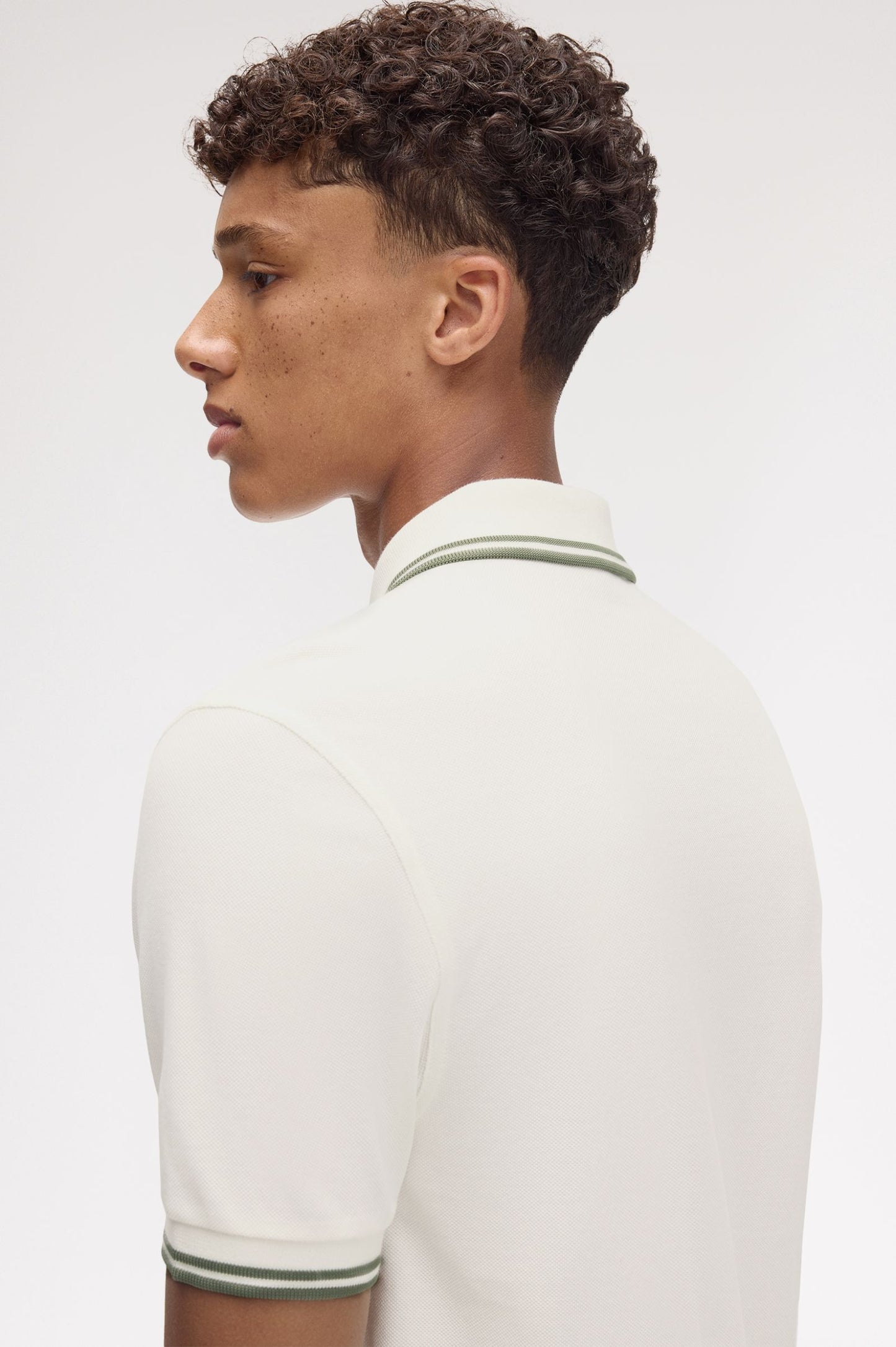 Fred Perry Polo M3600 Light Ecru / Olive Mint / Olive Mint
