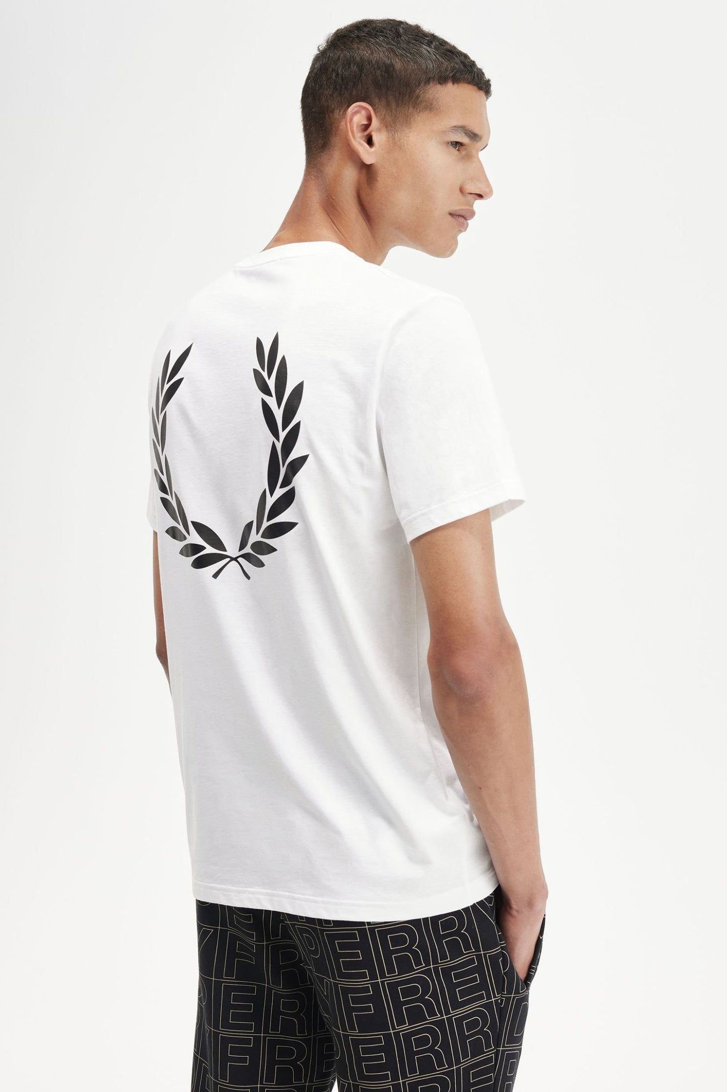 Fred Perry Laurel Wreath Graphic T-Shirt White