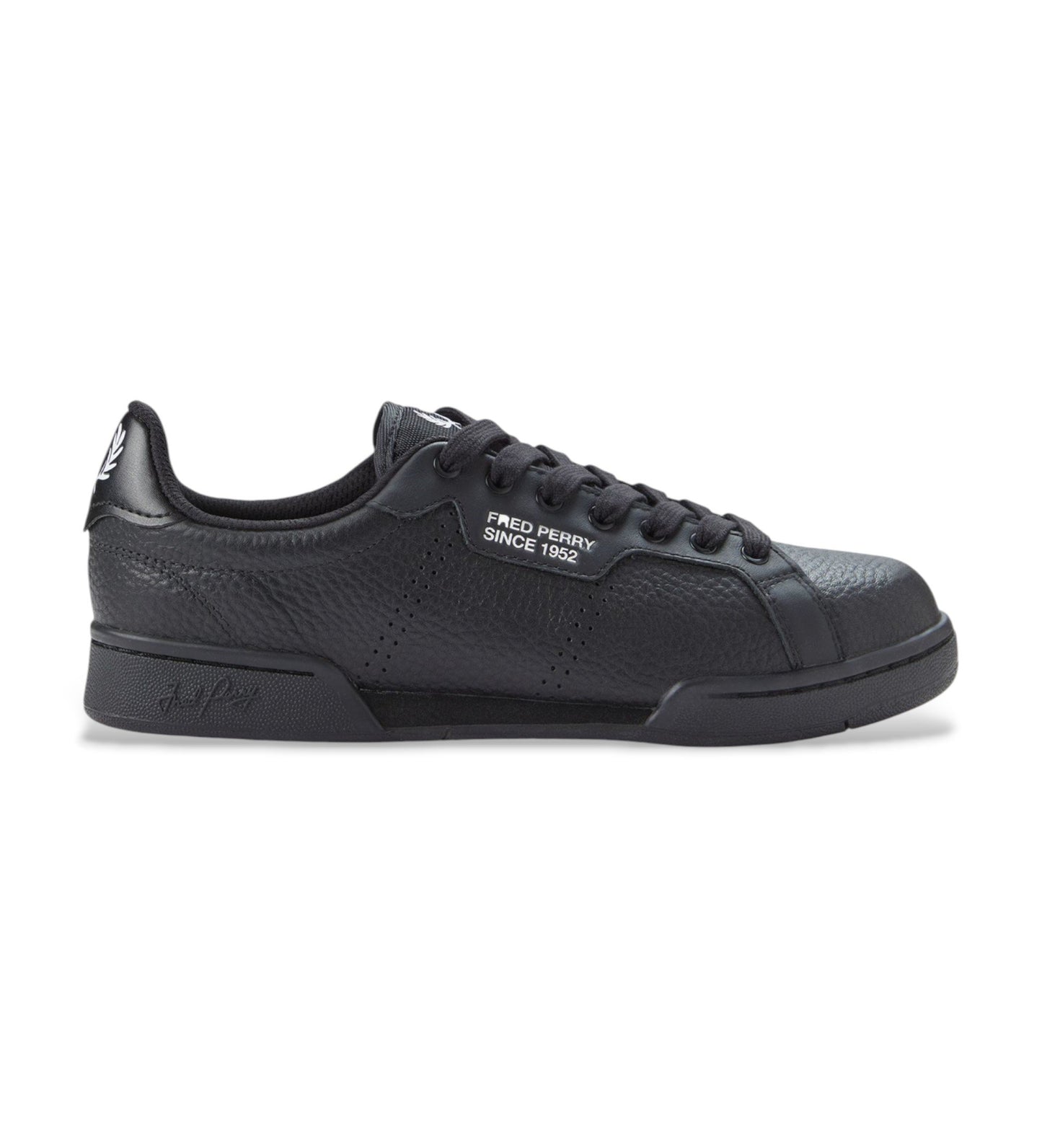 Fred Perry LEATHER SNEAKERS BLACK