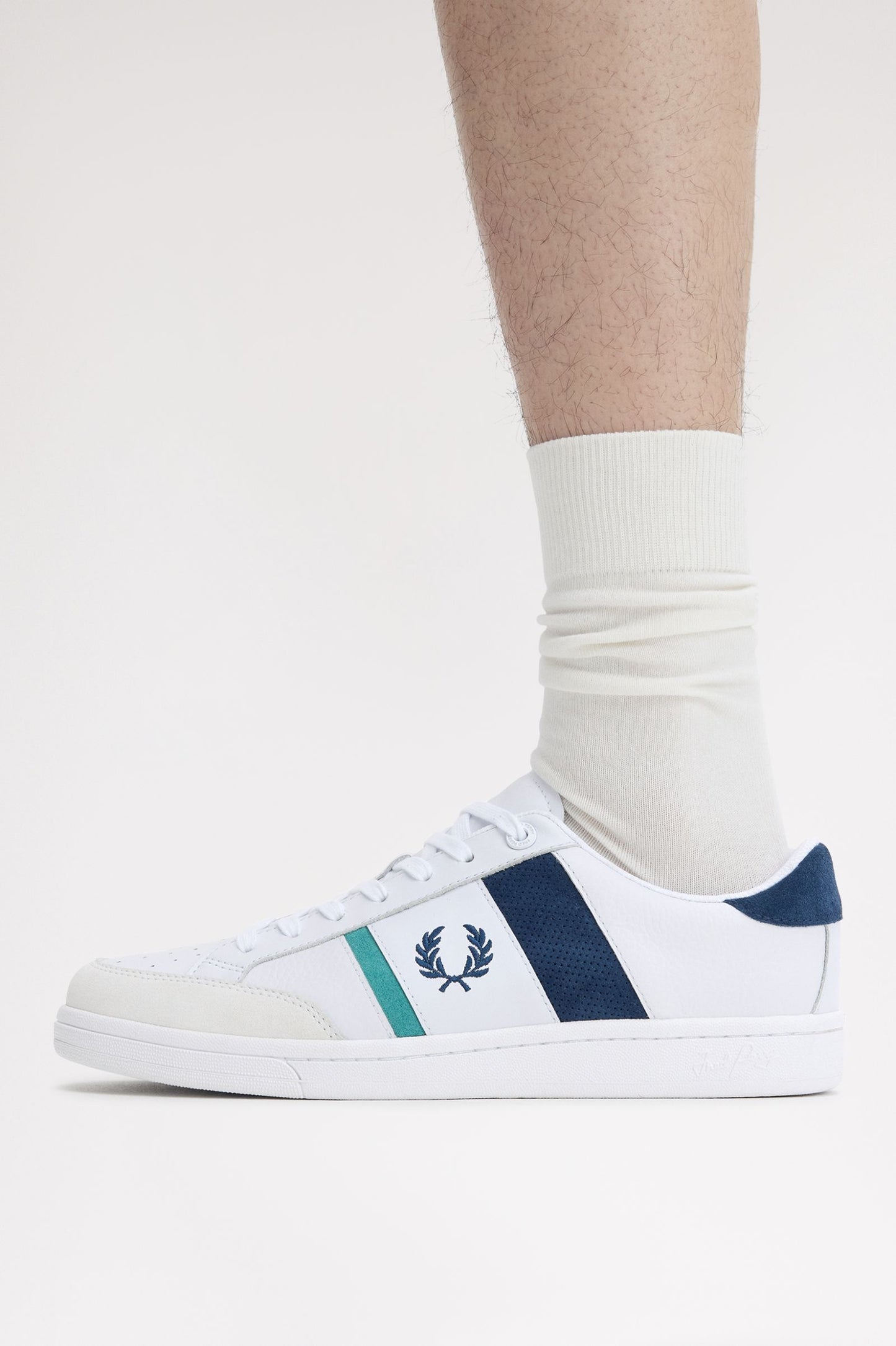 Fred Perry B725 Leather/ Suede White