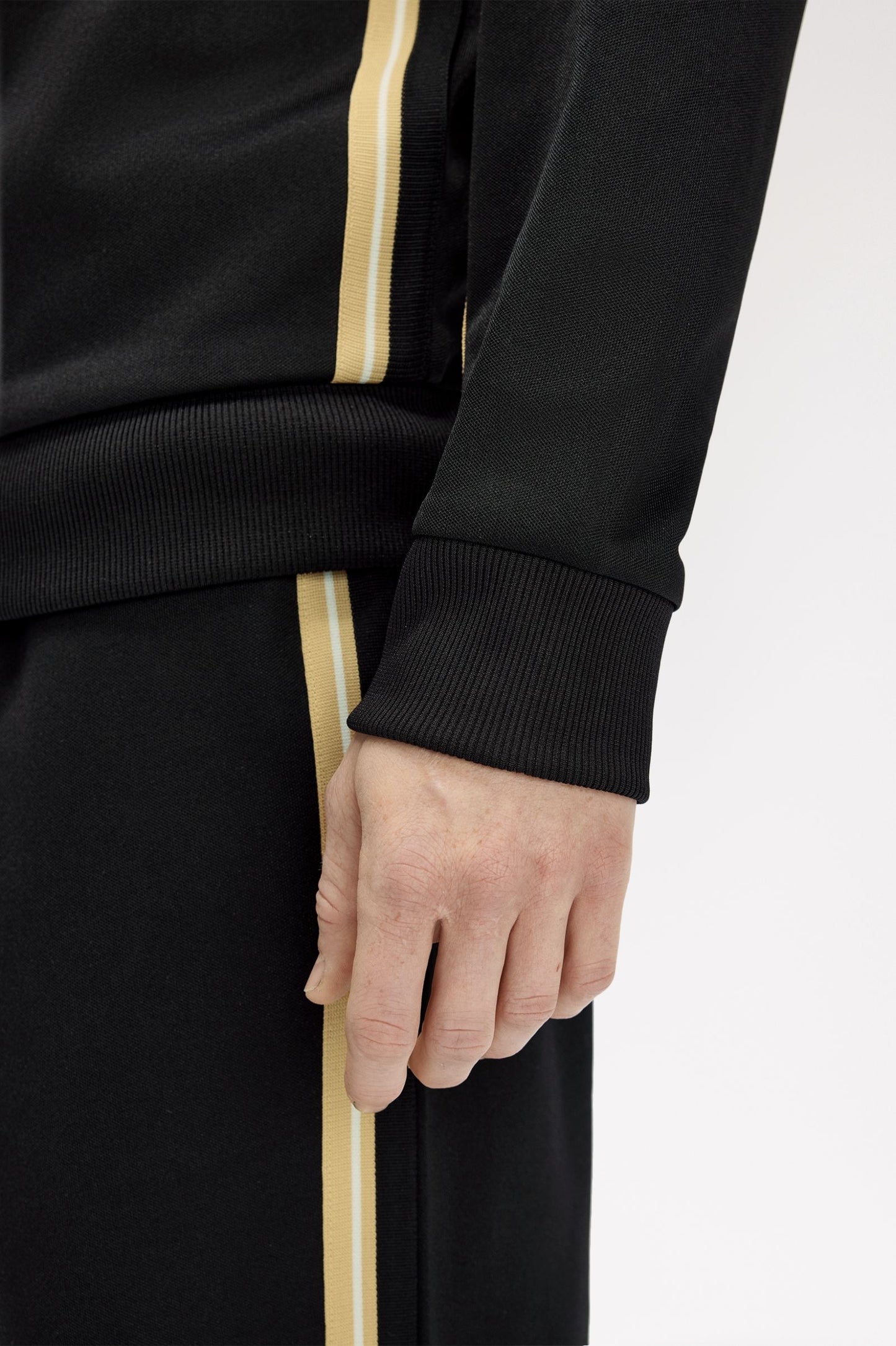 Fred Perry Stripe Tape Track Jacket Black / Champagne
