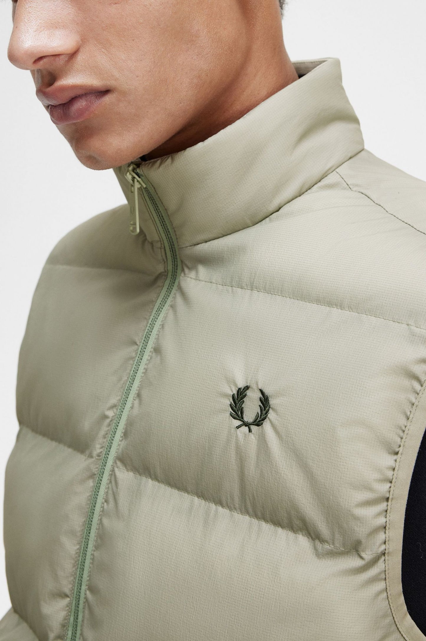 Fred Perry Insulated Gilet Seagrass