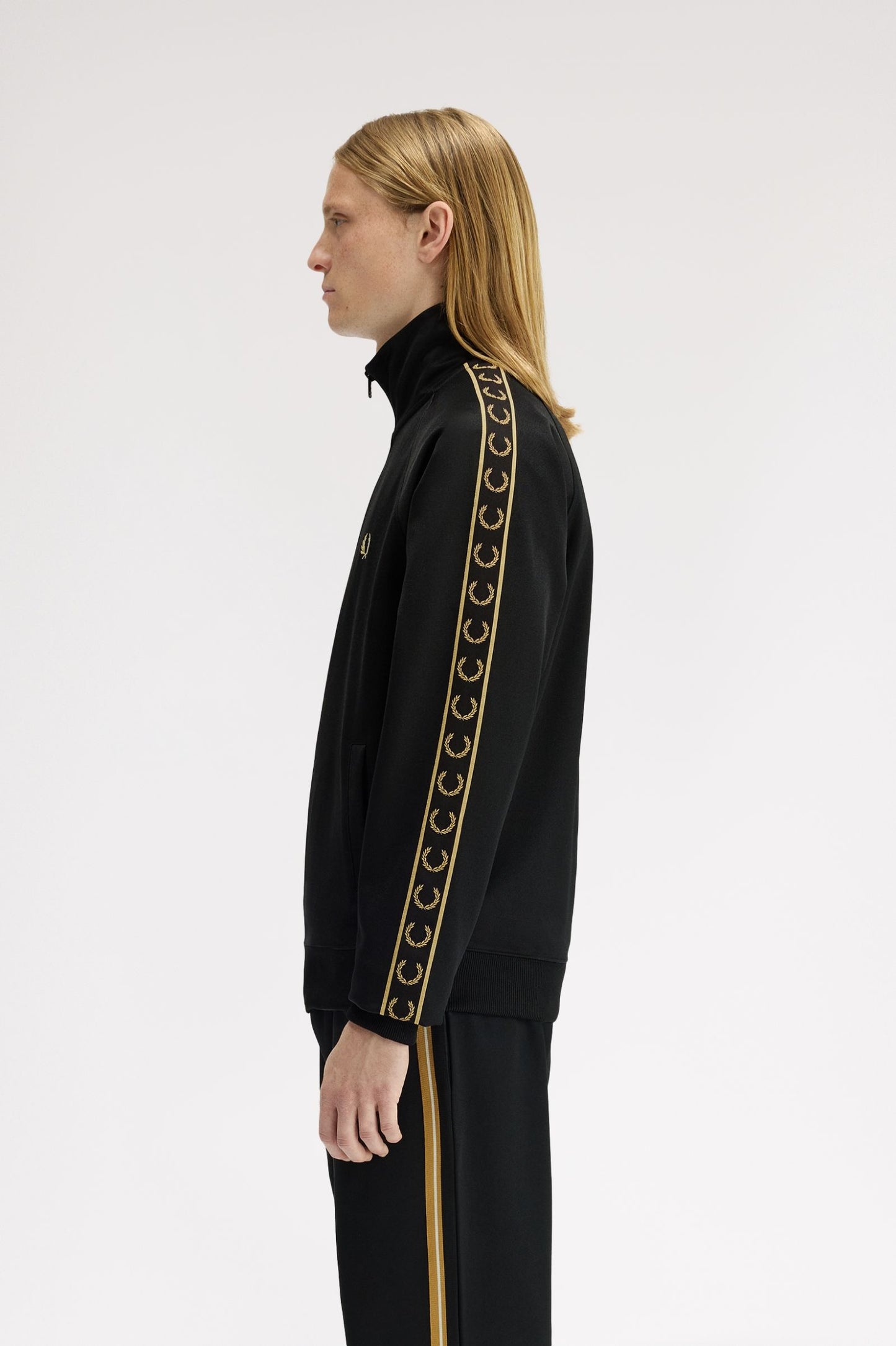 Fred Perry Contrast Tape Track Black / Champagne