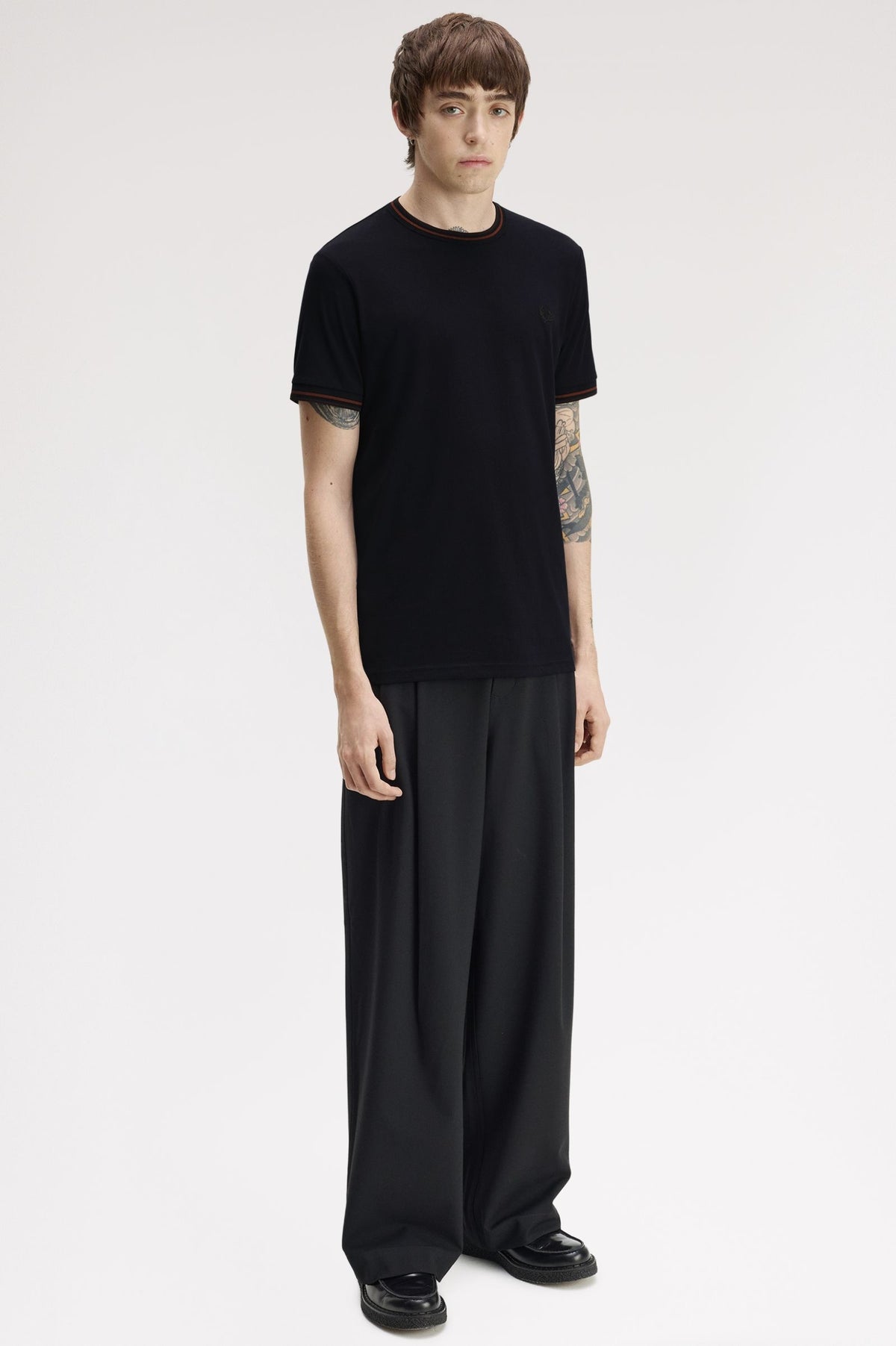 Fred Perry Twin Tipped T-Shirt Navy / Brandy / Rich Brown