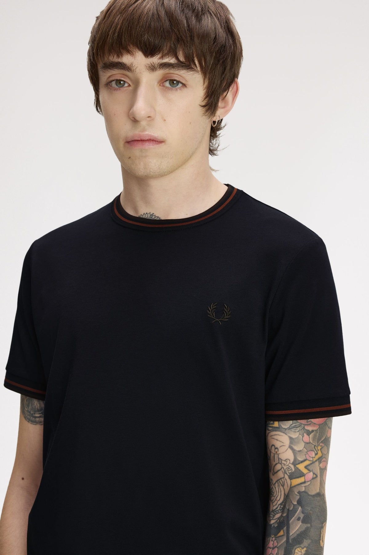 Fred Perry Twin Tipped T-Shirt Navy / Brandy / Rich Brown