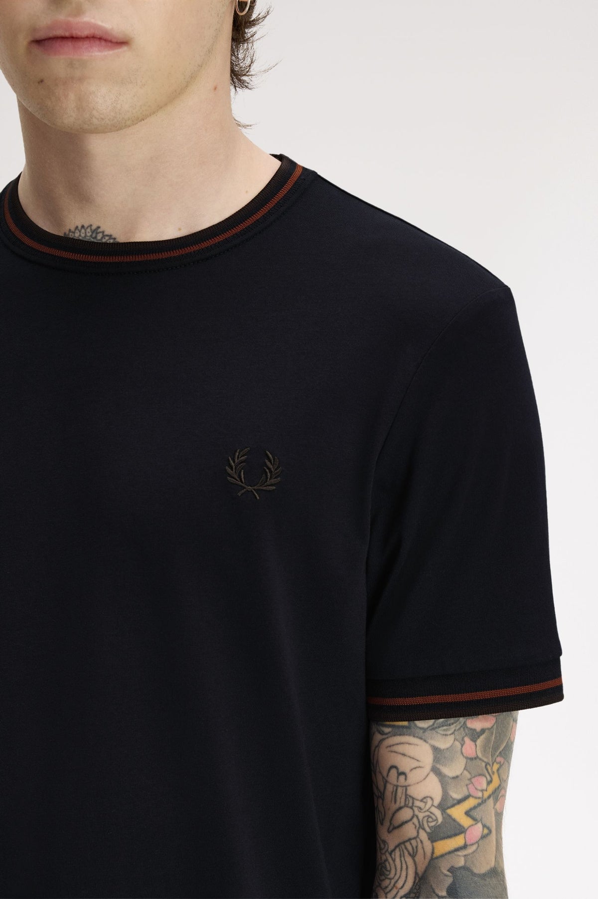 Fred Perry Twin Tipped T-Shirt Navy / Brandy / Rich Brown