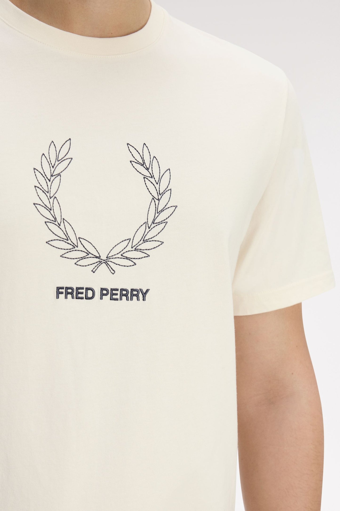 Fred Perry Outline Laurel Wreath T-Shirt Ecru