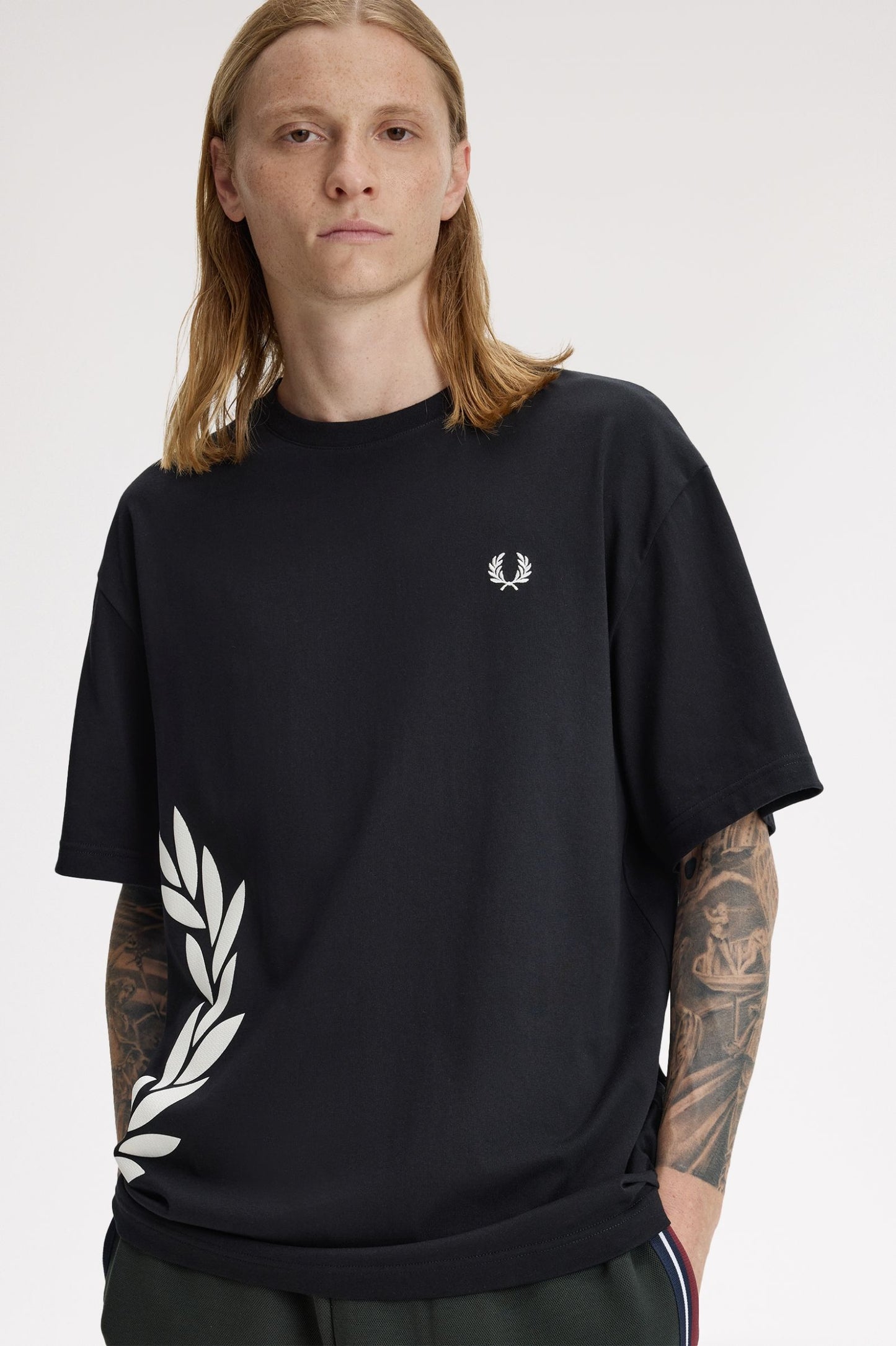 Fred Perry Textured Laurel Wreath T-Shirt Black