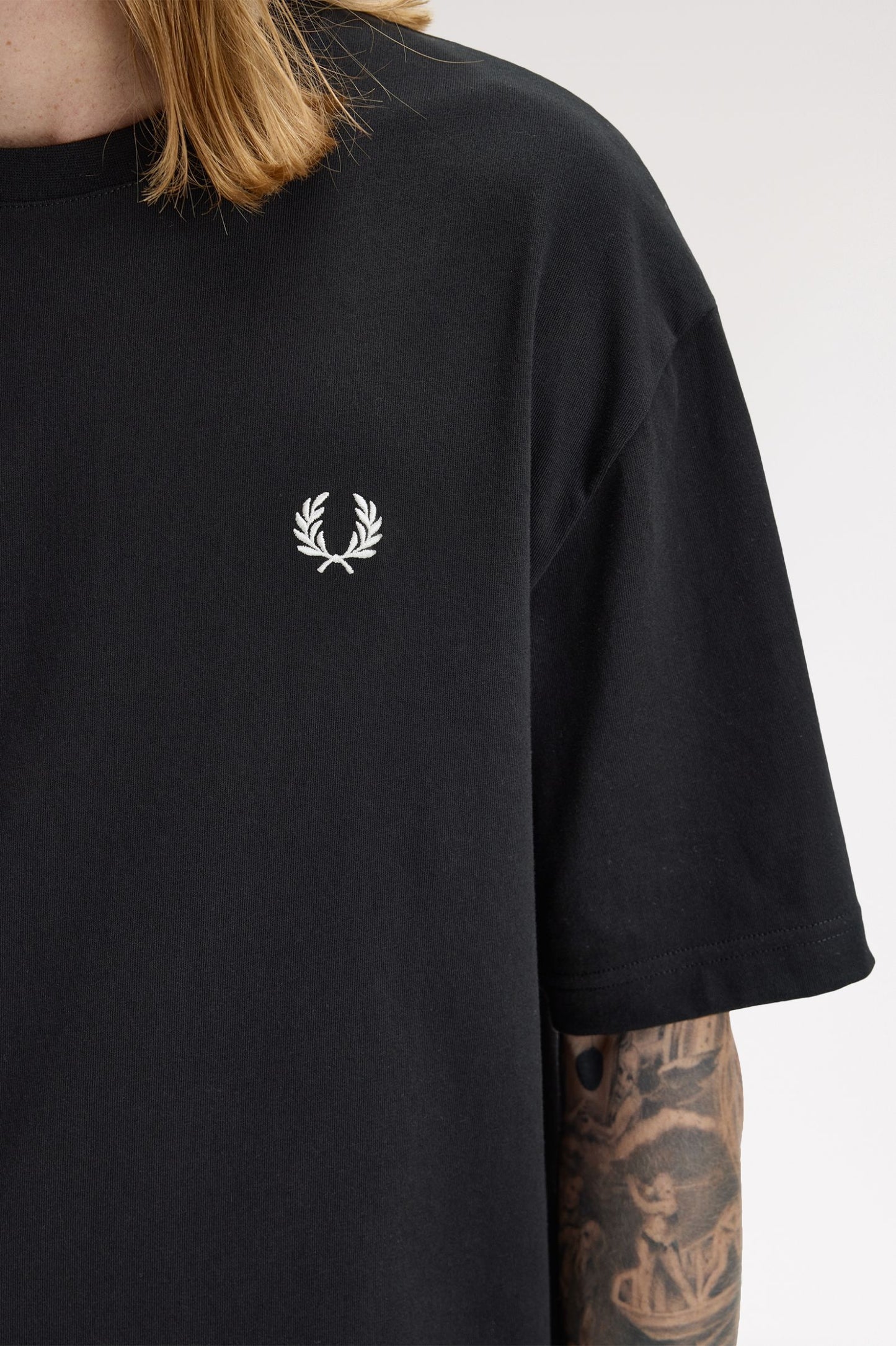 Fred Perry Textured Laurel Wreath T-Shirt Black