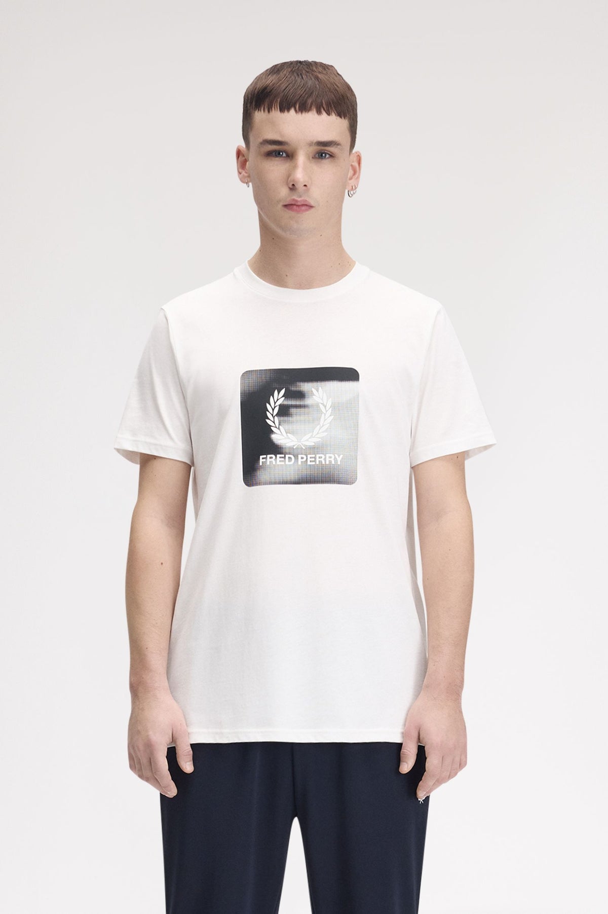 Fred Perry Laurel Wreath Digital T-Shirt Snow White