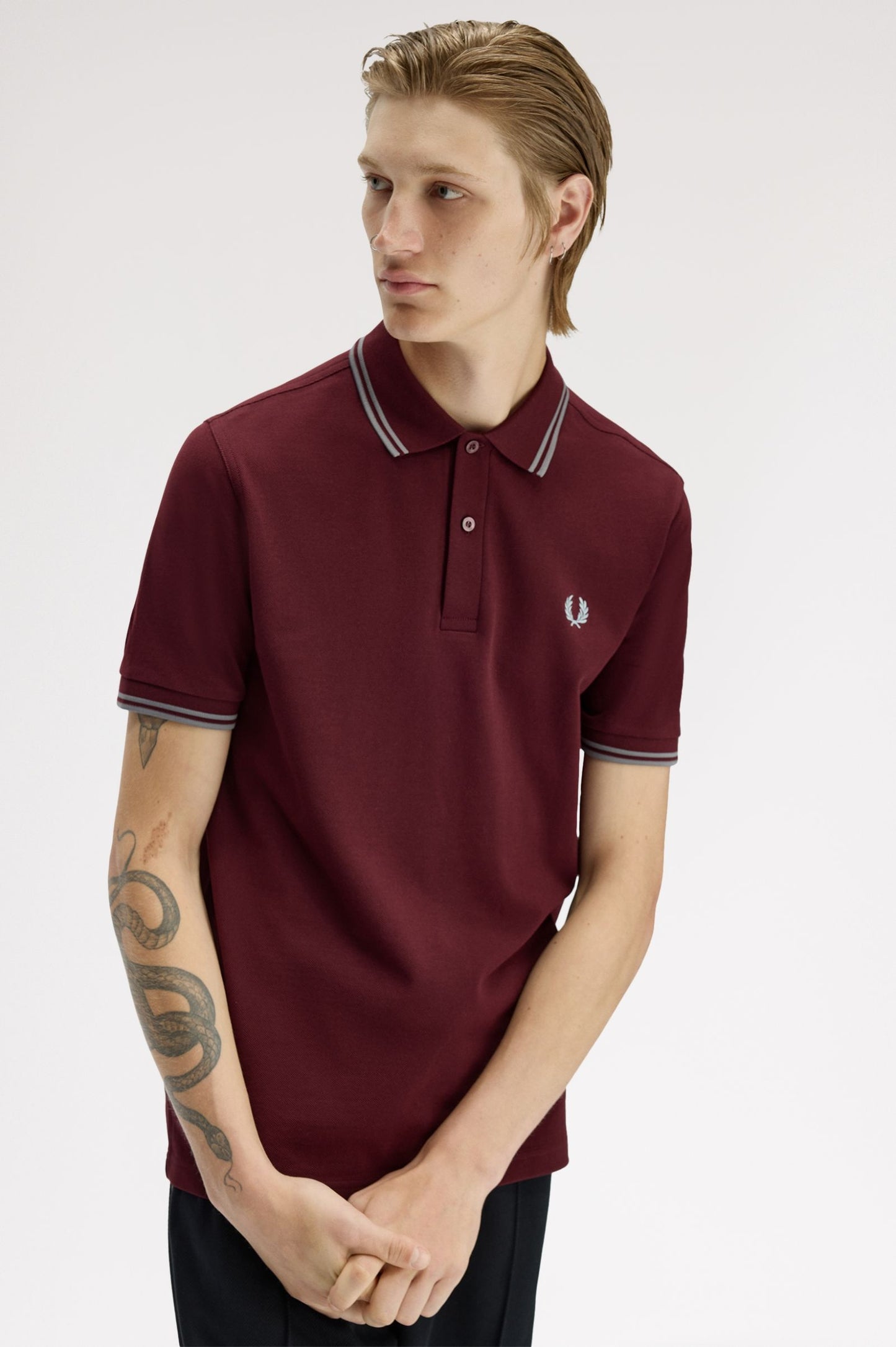 Fred Perry Polo M3600 Oxblood / Stockport Blue / Stockport Blue