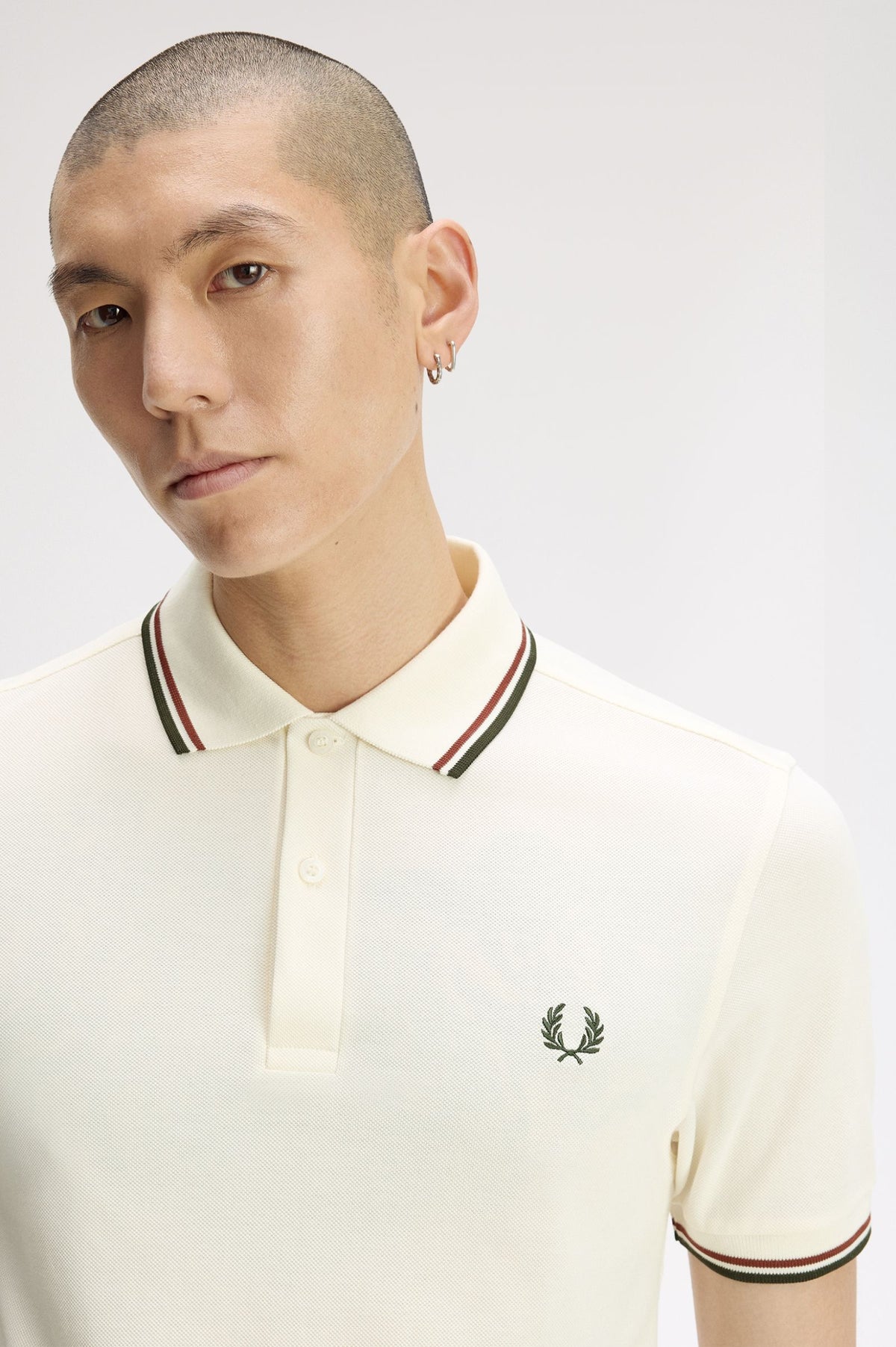 Fred Perry Polo M3600 Ecru / Brandy / night Green