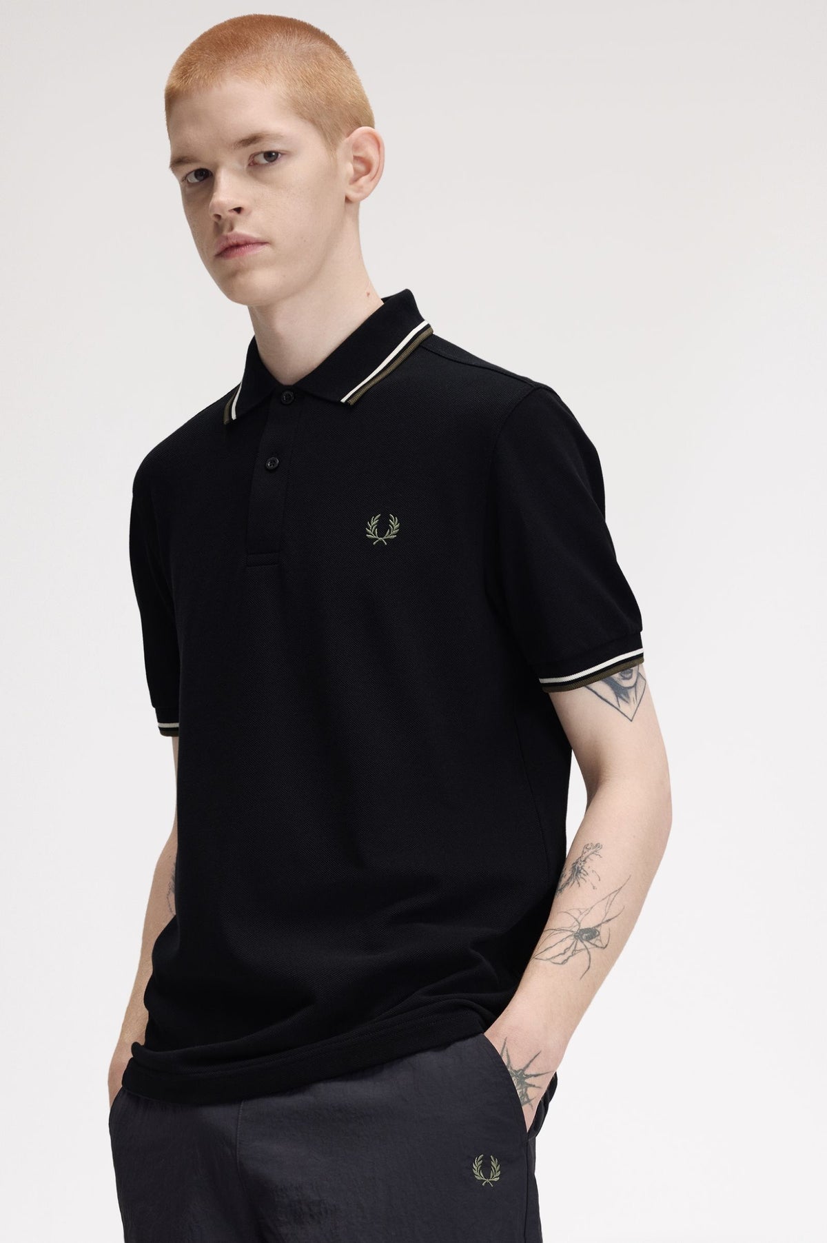 Fred Perry Polo M3600 Oatmeal / Night Green / Night Green