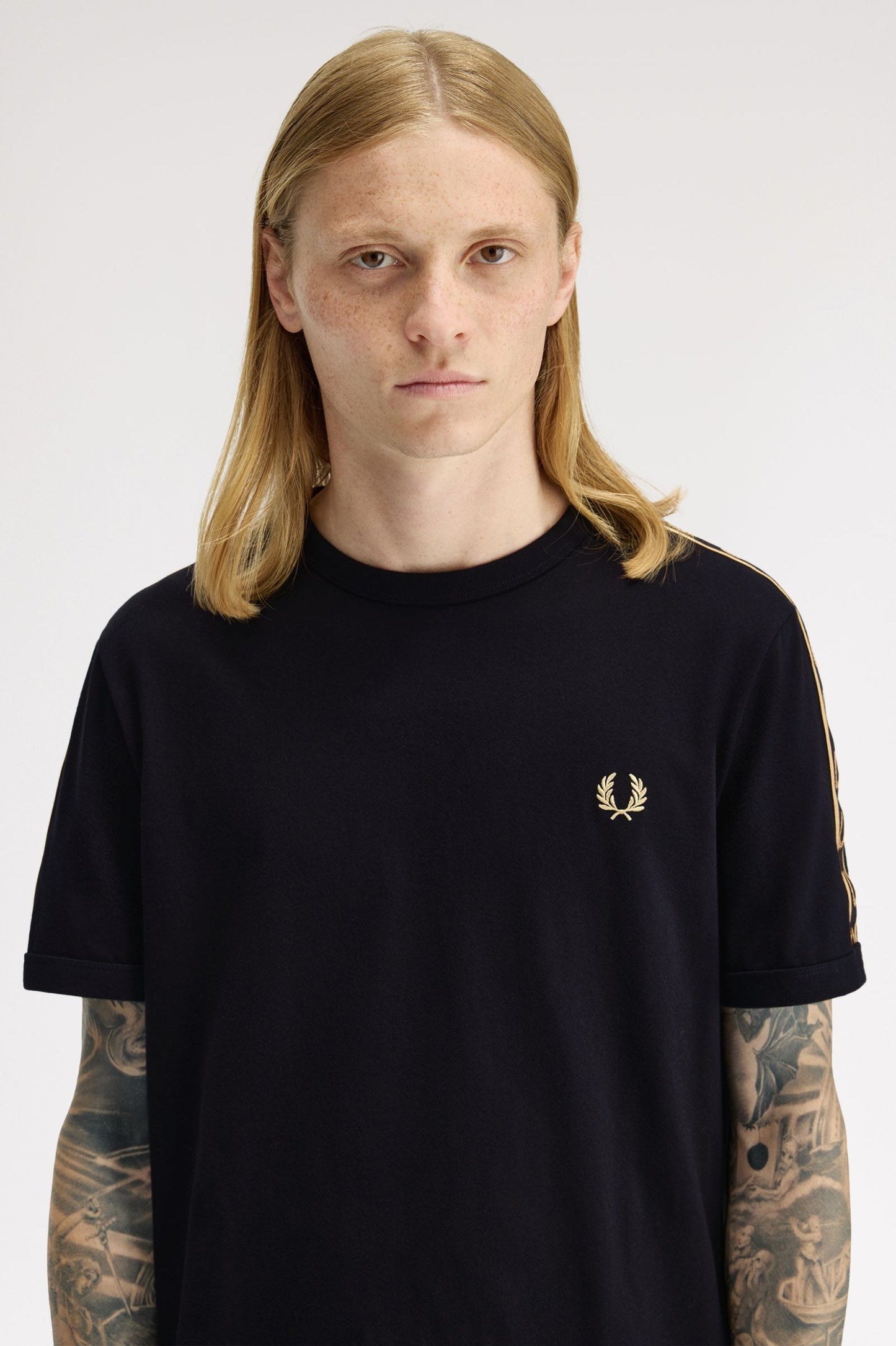 Fred Perry Contrast Tape Ringer T-Shirt Blacke / Champagne