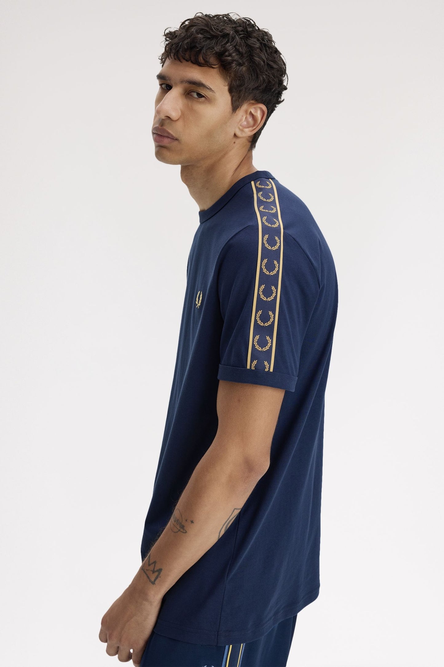 Fred Perry Contrast Tape Ringer T-Shirt Tennis Blue / Champagne