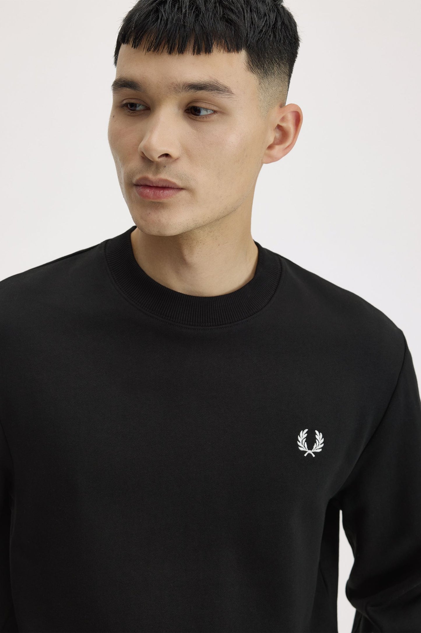 Fred Perry Crew Neck Sweatshirt Black / White / White