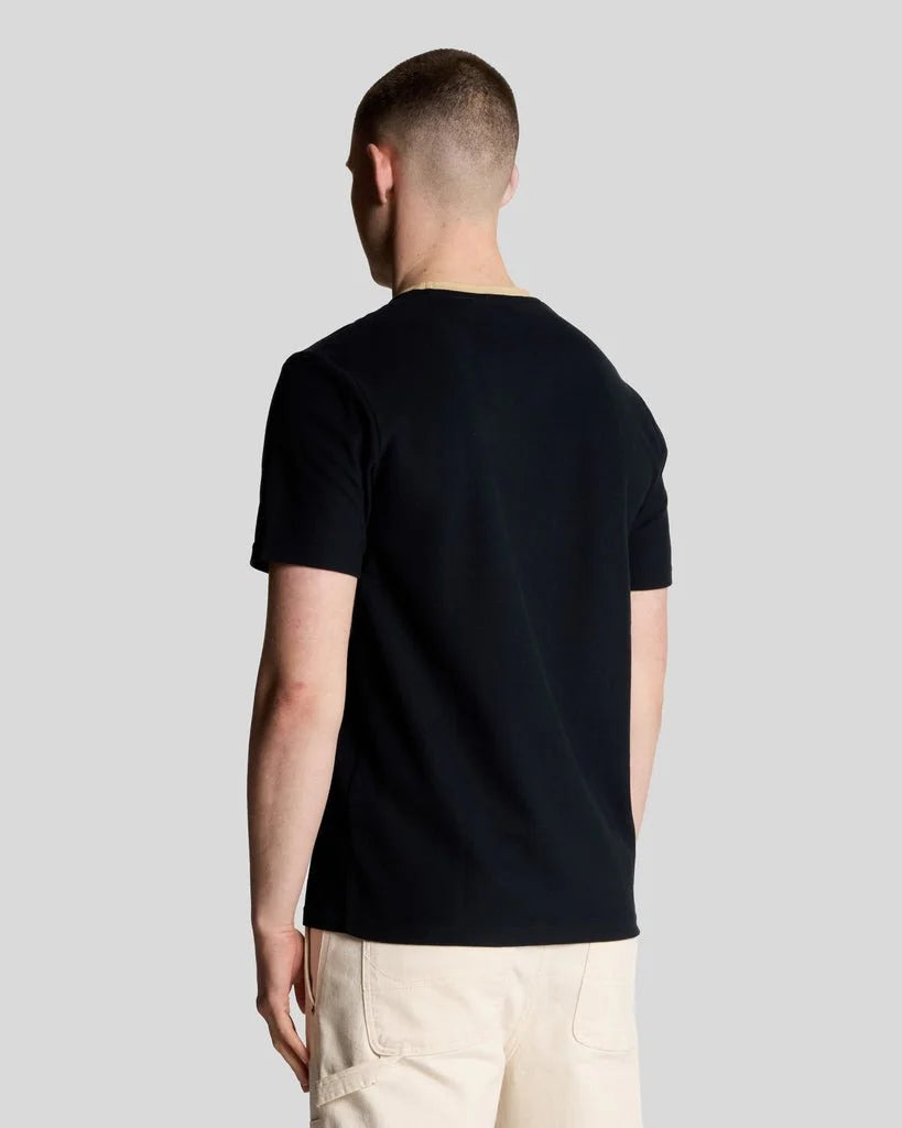 Lyle & Scott Contrast Collar T-Shirt Black