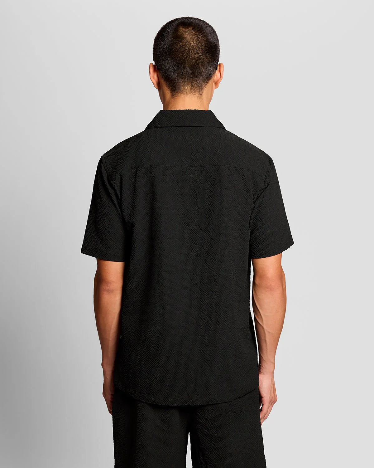 Lyle & Scott Short Sleeve Crinkle Resort Shirt Black